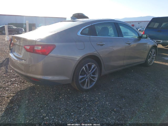 1G1ZD5ST4SF151674 Chevrolet Malibu Fwd 1lt