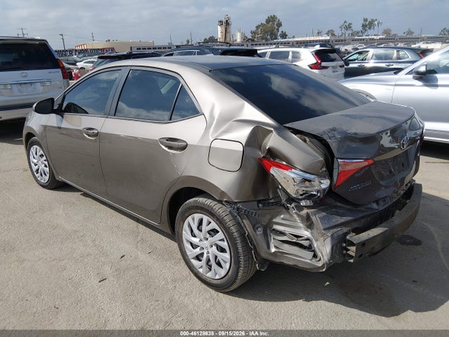 Продаж на аукціоні авто 2018 Toyota Corolla Le, vin: 5YFBURHE5JP813374, номер лоту: 46128635