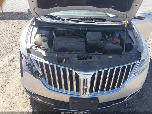 Продажа на аукционе авто 2013 Lincoln Mkx, vin: 2LMDJ8JK2DBL03718, номер лота: 46128646