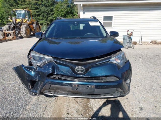 Aukcja sprzedaży 2018 Toyota Rav4 Xle, vin: JTMRFREV7JJ257277, numer aukcji: 46128651