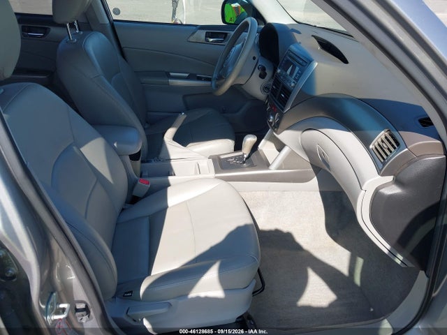 2010 Subaru Forester 2.5x Premium მანქანა იყიდება აუქციონზე, vin: JF2SH6CC8AH747280, აუქციონის ნომერი: 46128685