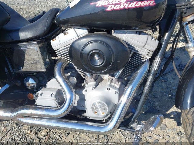 46128693 :رقم المزاد ، 1HD1GHV155K321025 vin ، 2005 Harley-davidson Fxd مزاد بيع