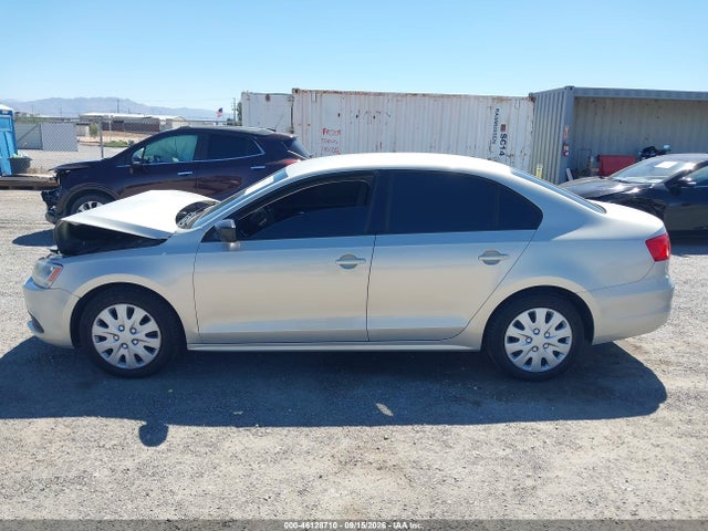 Продажа на аукционе авто 2011 Volkswagen Jetta 2.0l S, vin: 3VW2K7AJ9BM073156, номер лота: 46128710
