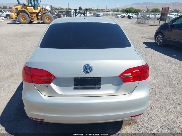 Продажа на аукционе авто 2011 Volkswagen Jetta 2.0l S, vin: 3VW2K7AJ9BM073156, номер лота: 46128710