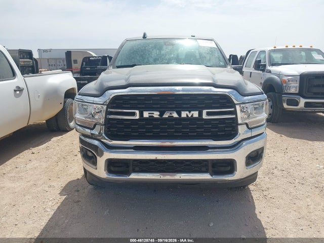 2024 Ram 2500 Big Horn  4x4 8' Box მანქანა იყიდება აუქციონზე, vin: 3C6UR5JJ9RG192885, აუქციონის ნომერი: 46128745