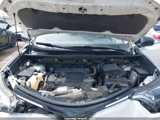 Продаж на аукціоні авто 2017 Toyota Rav4 Le, vin: JTMBFREV9HJ147746, номер лоту: 46128862