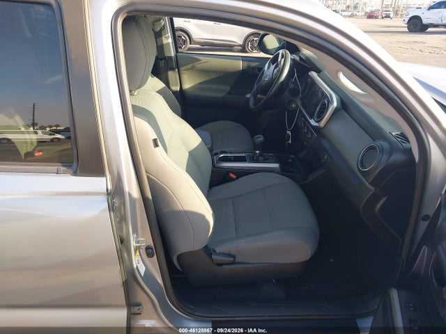 2019 Toyota Tacoma Sr5 V6 მანქანა იყიდება აუქციონზე, vin: 3TMAZ5CN0KM091706, აუქციონის ნომერი: 46128867