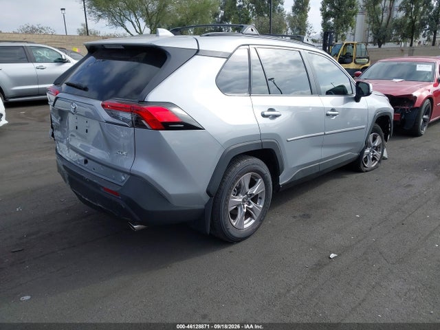 2025 Toyota Rav4 Xle მანქანა იყიდება აუქციონზე, vin: 2T3W1RFV5SW405056, აუქციონის ნომერი: 46128871