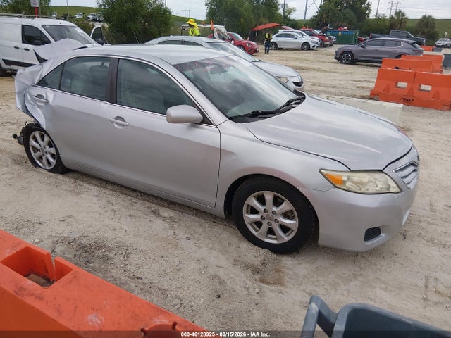 Продажа на аукционе авто 2011 Toyota Camry Le, vin: 4T1BF3EK8BU698013, номер лота: 46128925