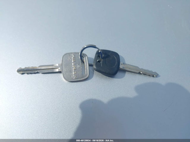 46128934 :رقم المزاد ، 4T1BE32K34U270103 vin ، 2004 Toyota Camry Le مزاد بيع