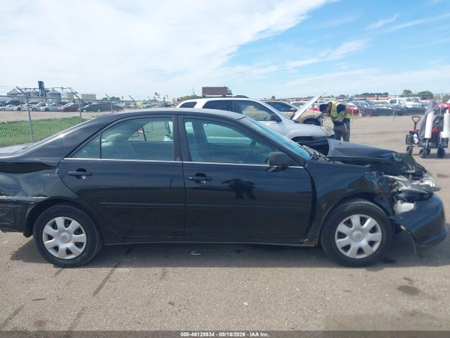 46128934 :رقم المزاد ، 4T1BE32K34U270103 vin ، 2004 Toyota Camry Le مزاد بيع