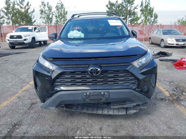 Toyota RAV4 LE 2021 2T3H1RFV0MC117085 Image 13