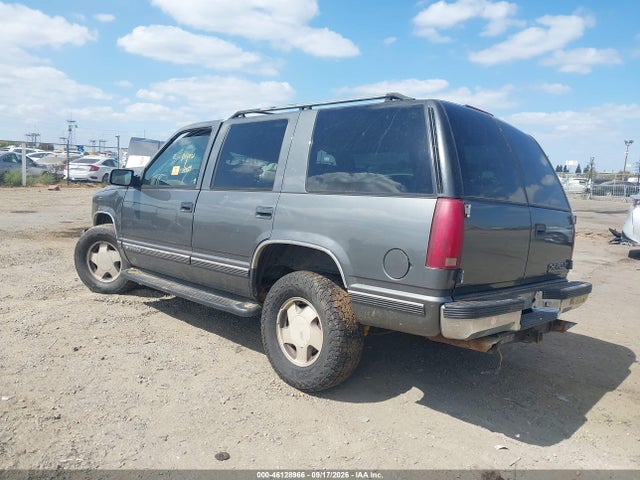 Продаж на аукціоні авто 1999 Chevrolet Tahoe Ls, vin: 1GNEK13R6XJ532669, номер лоту: 46128966