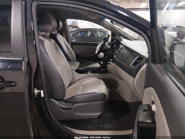 46128986 :رقم المزاد ، KNDMB5C1XH6338253 vin ، 2017 Kia Sedona Lx مزاد بيع