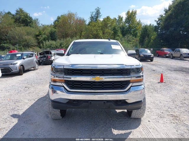 1GCVKREC2JZ303737 Chevrolet Silverado 1500 1lt