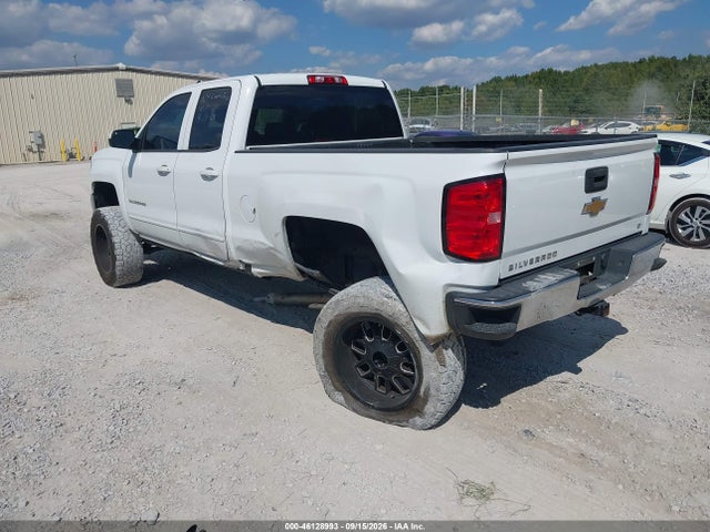 1GCVKREC2JZ303737 Chevrolet Silverado 1500 1lt