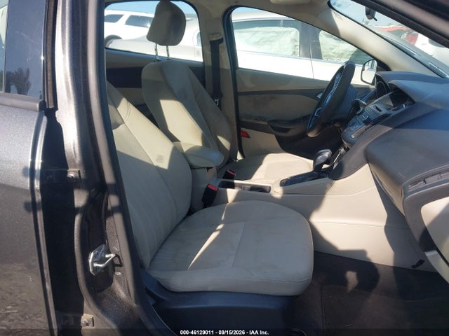 Aukcja sprzedaży 2015 Ford Focus Se, vin: 1FADP3F23FL215781, numer aukcji: 46129011