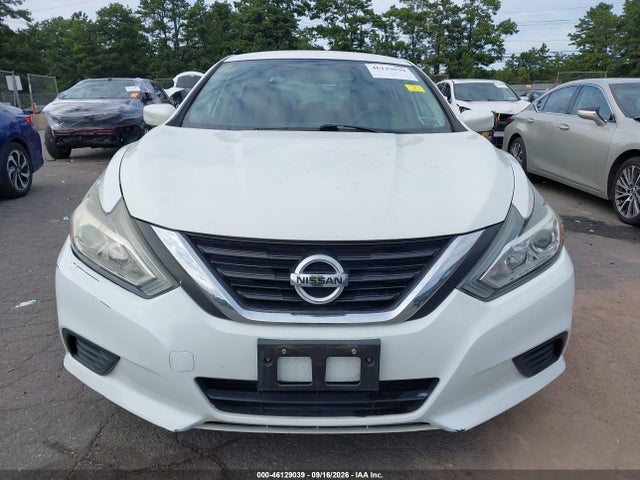 2017 Nissan Altima 2.5 S მანქანა იყიდება აუქციონზე, vin: 1N4AL3AP3HN358562, აუქციონის ნომერი: 46129039
