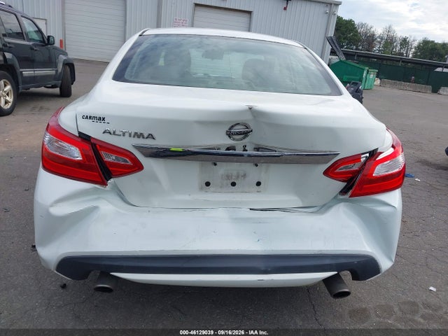 2017 Nissan Altima 2.5 S მანქანა იყიდება აუქციონზე, vin: 1N4AL3AP3HN358562, აუქციონის ნომერი: 46129039