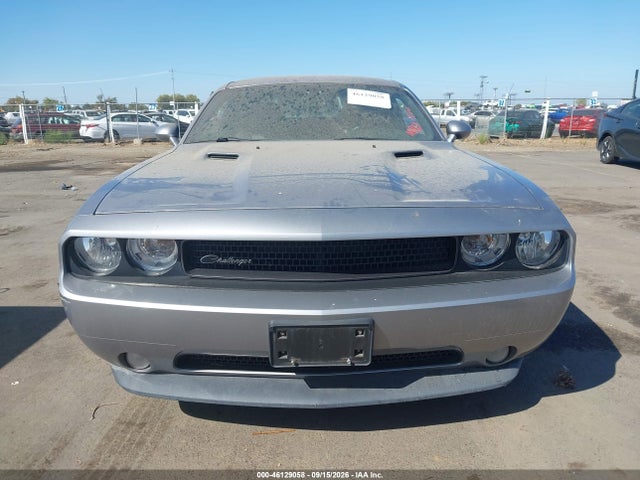 2C3CDYAG3EH229744 Dodge Challenger Sxt 100th Anniversary Appearance Group