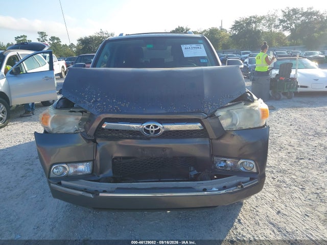 Продажа на аукционе авто 2011 Toyota 4runner Sr5 V6, vin: JTEZU5JR8B5025767, номер лота: 46129082
