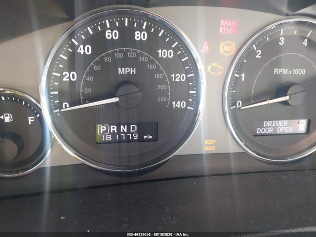 2010 Jeep Grand Cherokee Limited მანქანა იყიდება აუქციონზე, vin: 1J4RR5GT8AC151396, აუქციონის ნომერი: 46129086