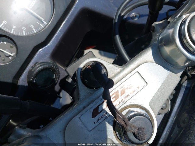 Продажа на аукционе авто 1990 Honda Cbr1000 F, vin: JH2SC2402LM000432, номер лота: 46129097