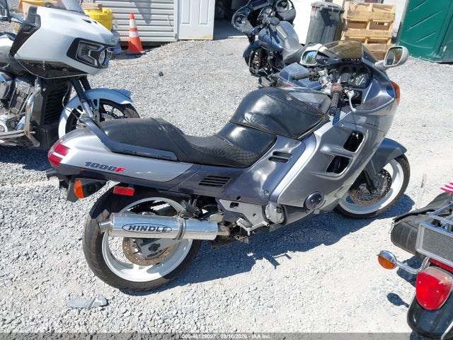 Продажа на аукционе авто 1990 Honda Cbr1000 F, vin: JH2SC2402LM000432, номер лота: 46129097