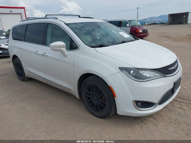 46129118 :رقم المزاد ، 2C4RC1EG7HR506176 vin ، 2017 Chrysler Pacifica Touring-l Plus مزاد بيع
