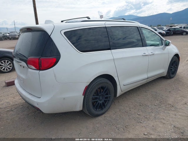 46129118 :رقم المزاد ، 2C4RC1EG7HR506176 vin ، 2017 Chrysler Pacifica Touring-l Plus مزاد بيع