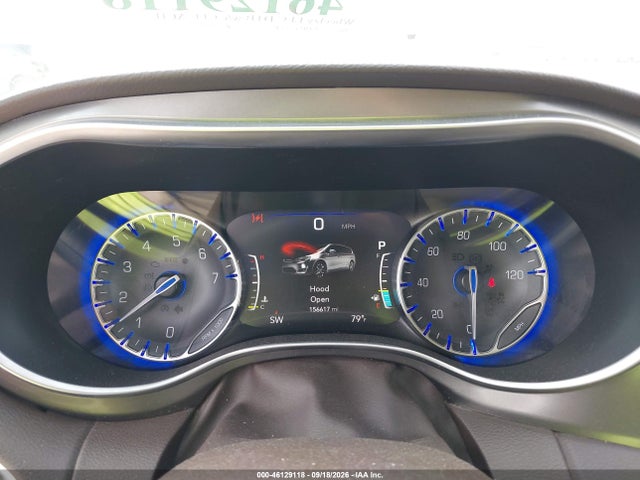 46129118 :رقم المزاد ، 2C4RC1EG7HR506176 vin ، 2017 Chrysler Pacifica Touring-l Plus مزاد بيع
