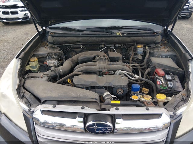 2013 Subaru Outback 2.5i Limited მანქანა იყიდება აუქციონზე, vin: 4S4BRBKC6D3321882, აუქციონის ნომერი: 46129144