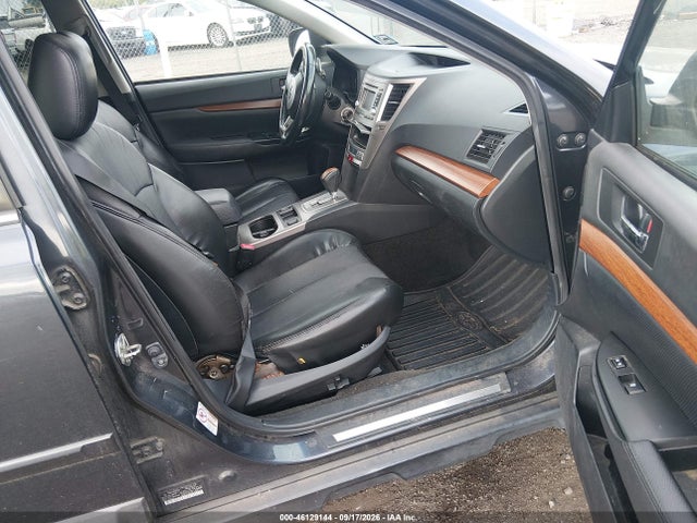 2013 Subaru Outback 2.5i Limited მანქანა იყიდება აუქციონზე, vin: 4S4BRBKC6D3321882, აუქციონის ნომერი: 46129144