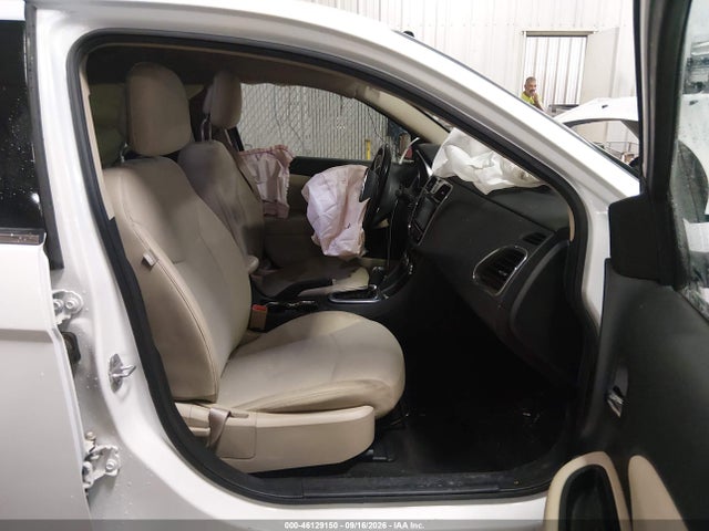 Продажа на аукционе авто 2011 Chrysler 200 Touring, vin: 1C3BC1FB0BN613101, номер лота: 46129150