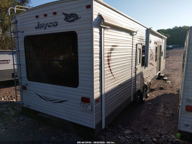 2015 Jayco Jay Flight მანქანა იყიდება აუქციონზე, vin: 1UJBJ0BV8F11D0069, აუქციონის ნომერი: 46129163