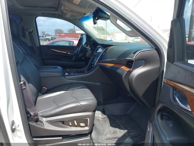 46129177 :رقم المزاد ، 1GYS3JKJ3GR441116 vin ، 2016 Cadillac Escalade Esv Premium Collection مزاد بيع