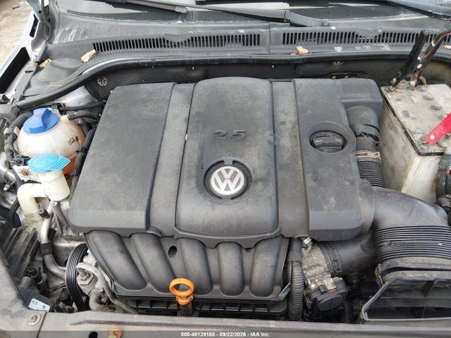 2011 Volkswagen Jetta 2.5l Se მანქანა იყიდება აუქციონზე, vin: 3VWDX7AJXBM385626, აუქციონის ნომერი: 46129185