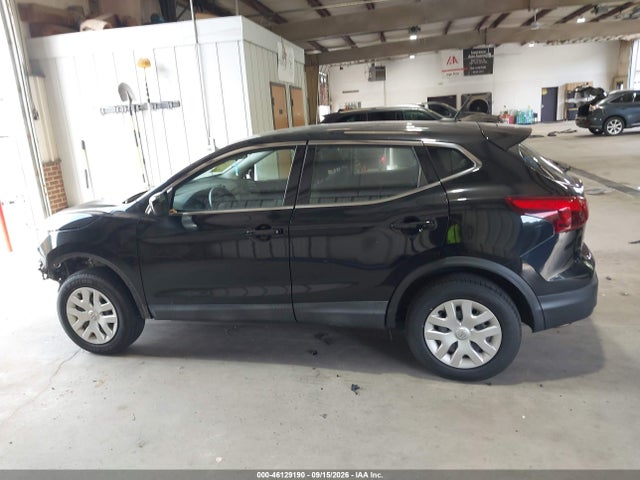 46129190 :رقم المزاد ، JN1BJ1CPXKW235772 vin ، 2019 Nissan Rogue Sport S مزاد بيع