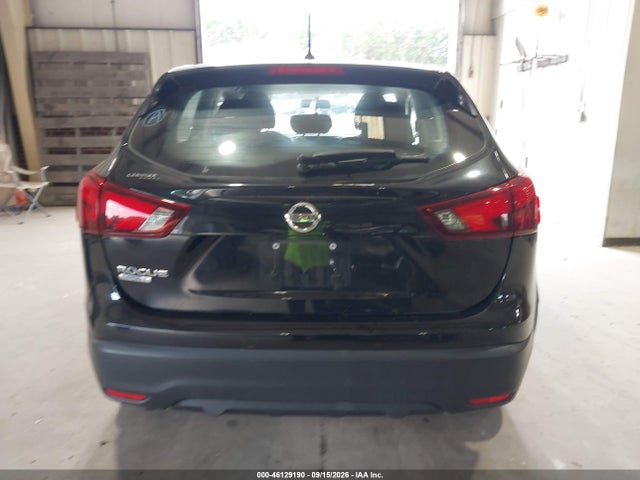46129190 :رقم المزاد ، JN1BJ1CPXKW235772 vin ، 2019 Nissan Rogue Sport S مزاد بيع
