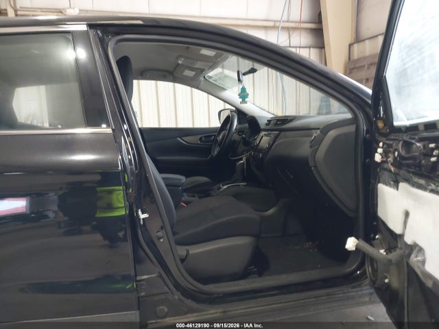 46129190 :رقم المزاد ، JN1BJ1CPXKW235772 vin ، 2019 Nissan Rogue Sport S مزاد بيع