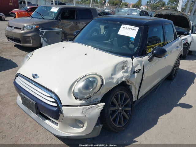 Mini Hardtop Cooper 2015 WMWXS5C53FT827041 Image 2