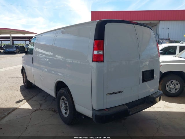 Продаж на аукціоні авто 2020 Chevrolet Express Cargo Rwd 2500 Regular Wheelbase Wt, vin: 1GCWGAFP6L1272650, номер лоту: 46129200