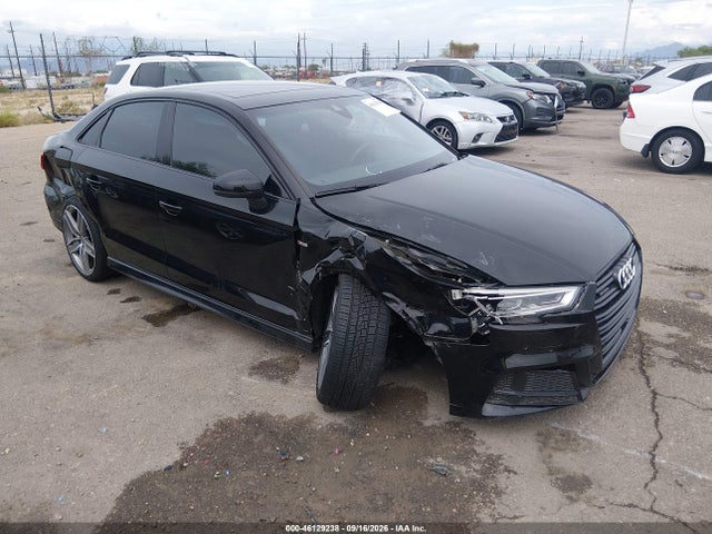 46129238 :رقم المزاد ، WAUJEGFF3LA097894 vin ، 2020 Audi A3 Premium Plus 45 Tfsi S Line Quattro S Tronic مزاد بيع
