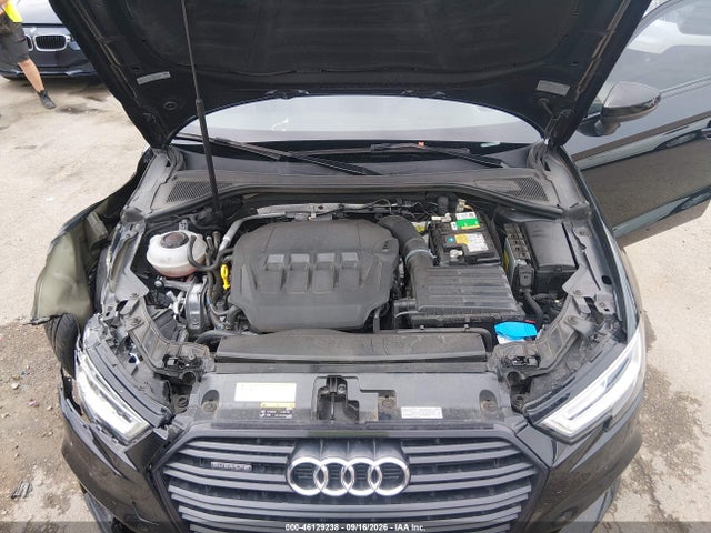 2020 Audi A3 Premium Plus 45 Tfsi S Line Quattro S Tronic მანქანა იყიდება აუქციონზე, vin: WAUJEGFF3LA097894, აუქციონის ნომერი: 46129238