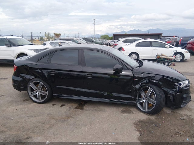 2020 Audi A3 Premium Plus 45 Tfsi S Line Quattro S Tronic მანქანა იყიდება აუქციონზე, vin: WAUJEGFF3LA097894, აუქციონის ნომერი: 46129238