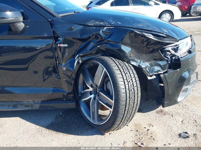 2020 Audi A3 Premium Plus 45 Tfsi S Line Quattro S Tronic მანქანა იყიდება აუქციონზე, vin: WAUJEGFF3LA097894, აუქციონის ნომერი: 46129238