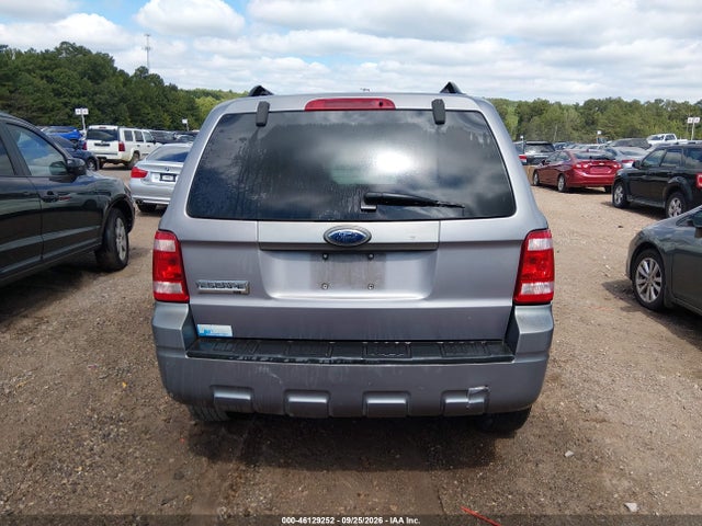 2008 Ford Escape Xlt მანქანა იყიდება აუქციონზე, vin: 1FMCU03158KC90432, აუქციონის ნომერი: 46129252