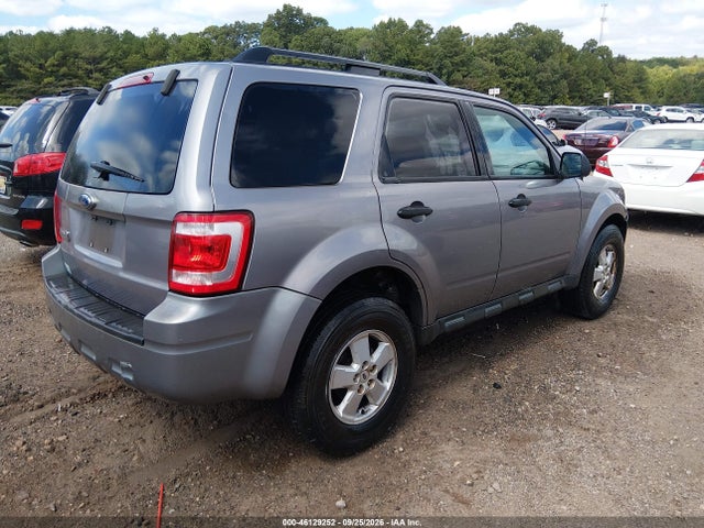 2008 Ford Escape Xlt მანქანა იყიდება აუქციონზე, vin: 1FMCU03158KC90432, აუქციონის ნომერი: 46129252
