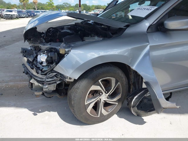 Продаж на аукціоні авто 2017 Honda Accord Lx, vin: 1HGCR2F37HA138027, номер лоту: 46129303
