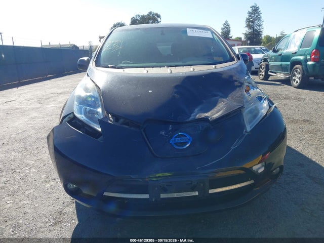 2011 Nissan Leaf Sl მანქანა იყიდება აუქციონზე, vin: JN1AZ0CP9BT009030, აუქციონის ნომერი: 46129305